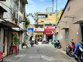 Bán nhà riêng tại hẻm 376, nguyễn kiệm, 3,35 tỷ 17,2m2, uy tín hot! nhà nát lô góc 2 mặt hẻm oto