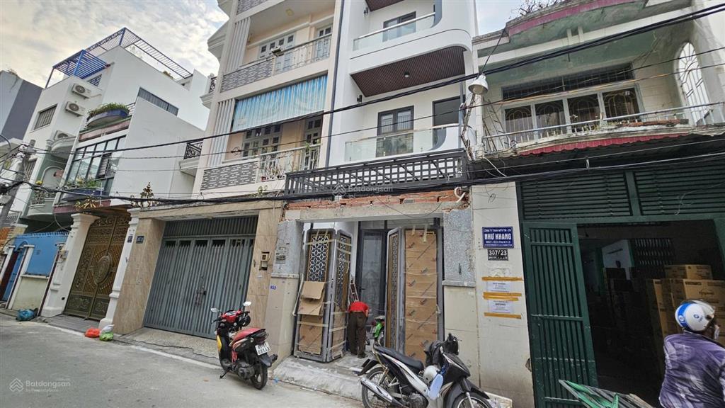 Bán nhà riêng khu bàu cát  giá rẻ nhất tân bình. 122m2 hẻm 6m, oto né nhau