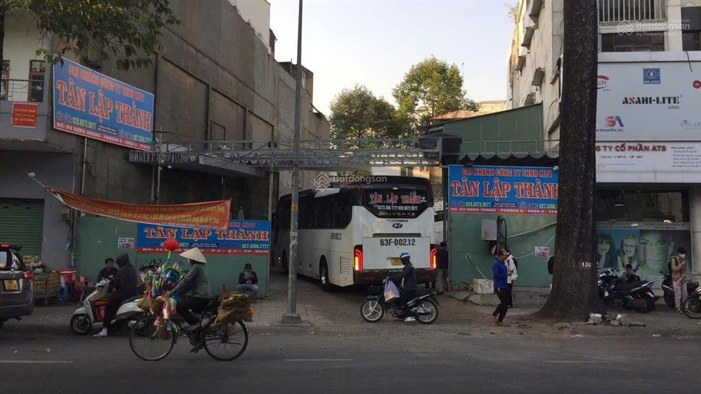 Vị trí tốt để kinh doanh. khu đất đẹp trên đường hùng vương, khu vực chợ an đông