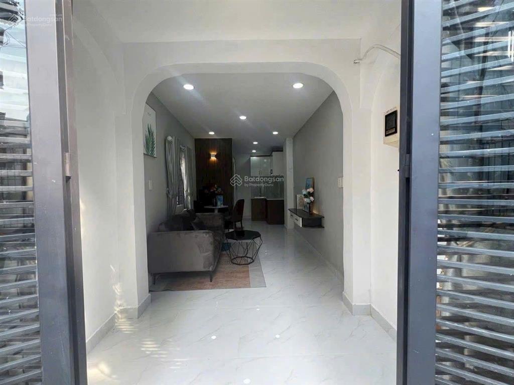 Nhà mới 2 tầng hẻm xe hơi 1 trục quang trung gò vấp  50m ra mặt tiền  vừa ở vừa kinh doanh
