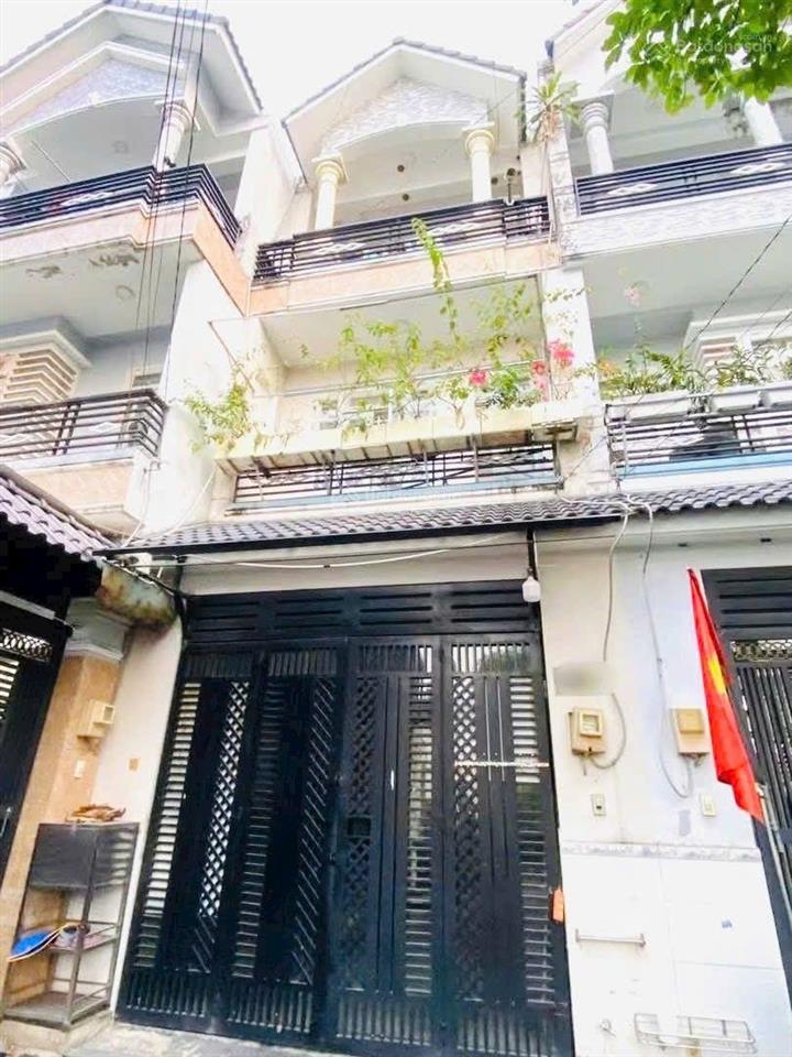 Chỉ hơn 5 tỷ  nhà 3 tầng btct 59m2 ngay sát emart phan huy ích p12 gò vấp  sổ hồng hoàn công