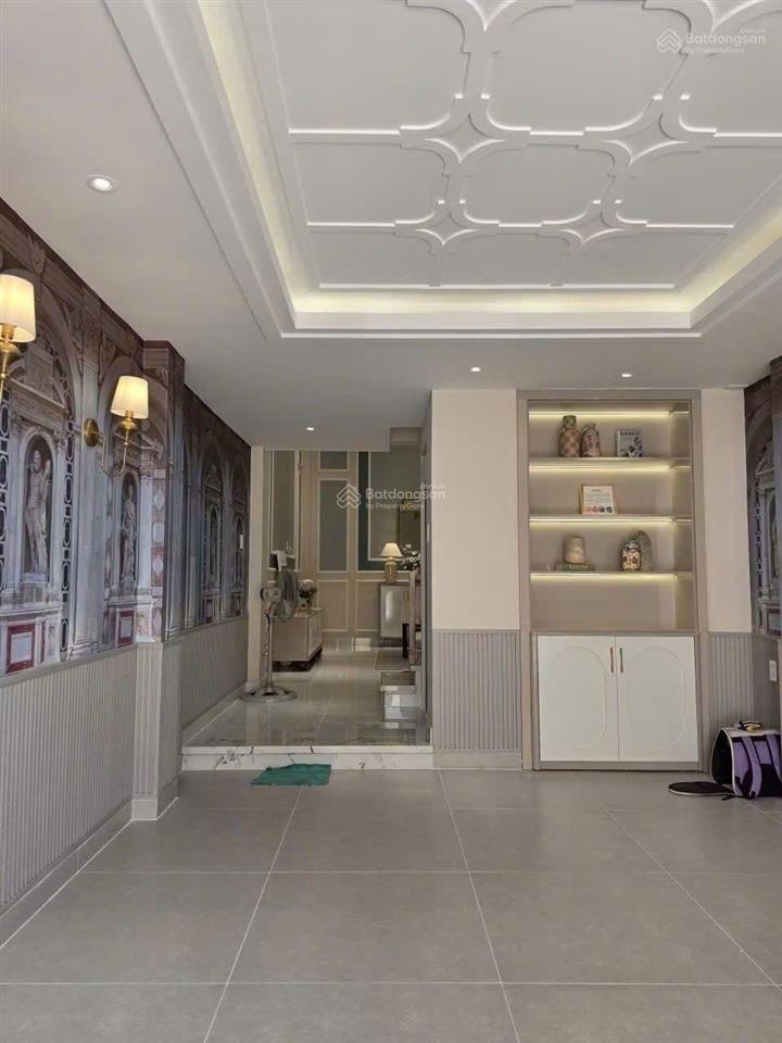 Nhà 5 tầng kinh doanh đỉnh phạm văn chiêu  4m x 13m  đối diện chợ thạch đà  chỉ 9.55 tỷ