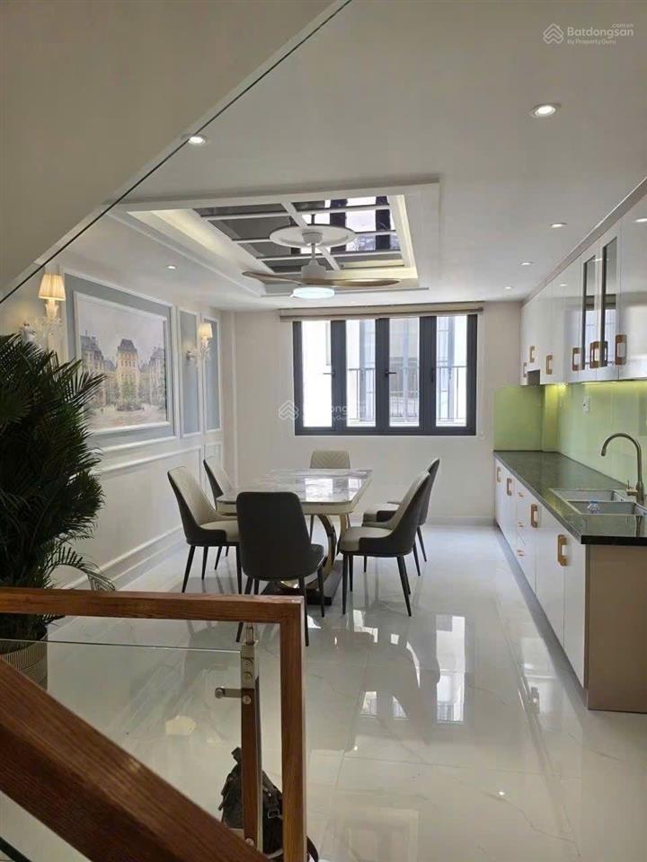 Nhà 5 tầng kinh doanh đỉnh phạm văn chiêu  4m x 13m  đối diện chợ thạch đà  chỉ 9.55 tỷ