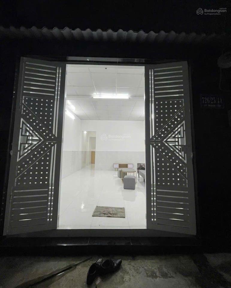 Chủ giảm gấp 100 tr giá mới 4.9 tỷ (hẻm ô tô lê trọng tấn)