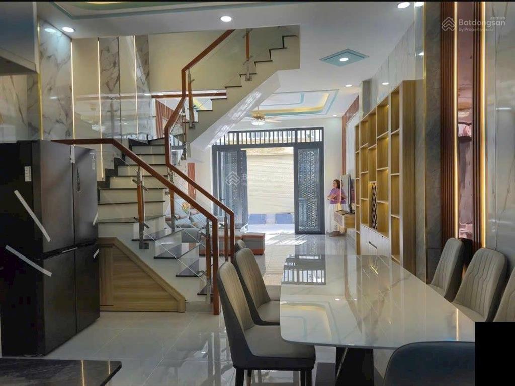 Bán nhà 4 tầng đẹp ngô chí quốc  bình chiểu  thủ đức  hẻm xe hơi 7m thông