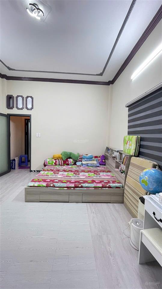Bán nhà đẹp phạm văn bạch  p. tân sơn  tân bình  ô tô đỗ cửa  sổ sẵn sàng