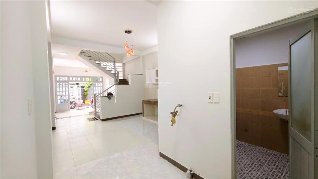 Siêu phẩm khu vip 380 trường chinh. đông hưng thuận, q12 hẻm xe hơi thông thoáng vị trí đắc địa