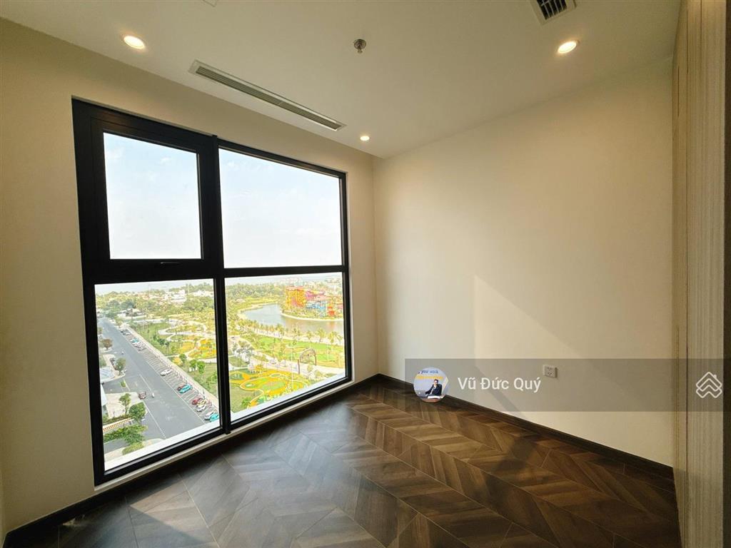 Sống trẻ trung, nổi bật, view pháo hoa rực rỡ, cạnh vincom sầm uất