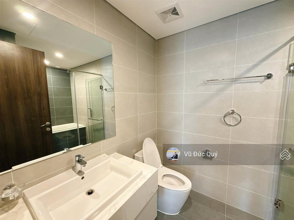 Sống trẻ trung, nổi bật, view pháo hoa rực rỡ, cạnh vincom sầm uất