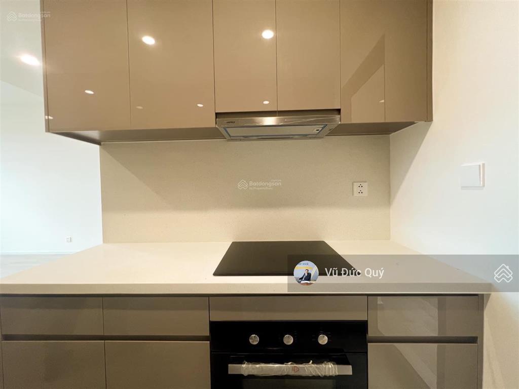 Cần bán căn hộ 2 pn masteri quận 9 giá tốt, view nội khu