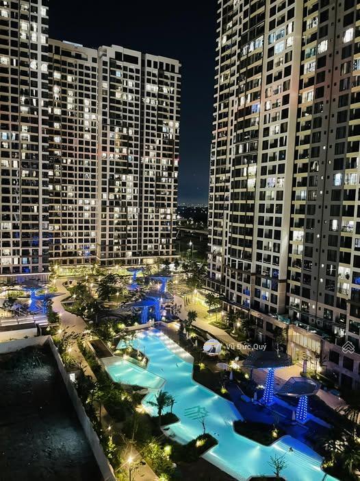 Cần bán căn hộ 2 pn masteri quận 9 giá tốt, view nội khu