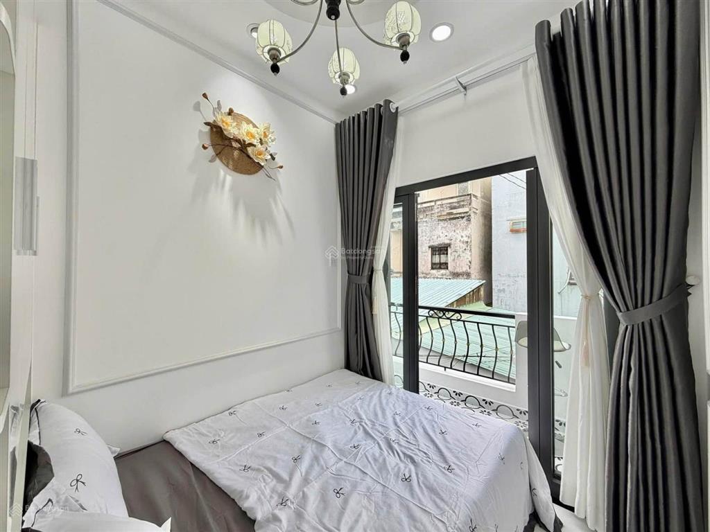 Bán nhà riêng tại 113/5 lý thường kiệt, 3,4 tỷ, 20m2, 3pn, 2wc