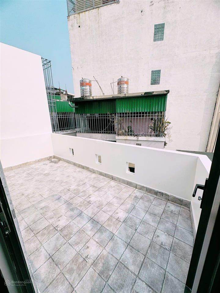 Siêu phẩm lò đúc  lô góc 5 tầng thang máy  diện tích 42m  20m ra mặt phố lớn