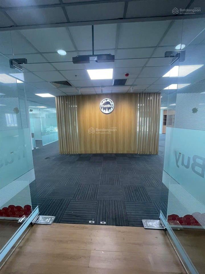 Hàng hiếm tại phường 25, bình thạnh, cho thuê văn phòng 300m2, 280 nghìn / m2