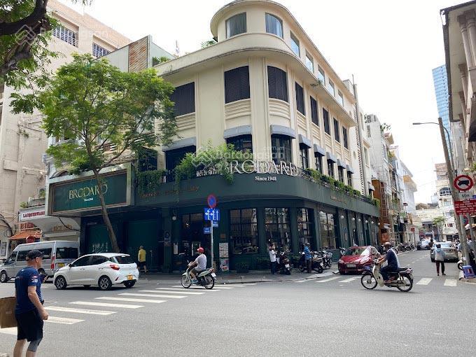 Siêu phẩm 2 mặt tiền ngay chợ bến thành quận 1, dt 4,1x12mcn 50m23 tầnghđt 100tr/th giá 38 tỷ