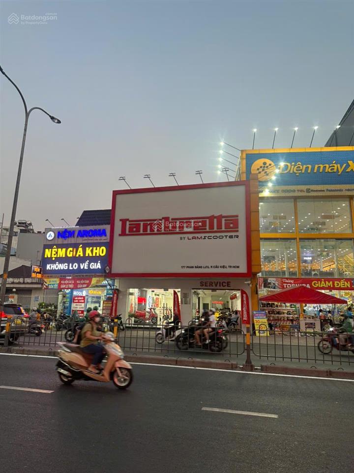 Khuôn đất mặt tiền 177 phan đăng lưu q.phú nhuận xây building hầm 10 tầng, 8,6x29m218m2 giá 100 tỷ