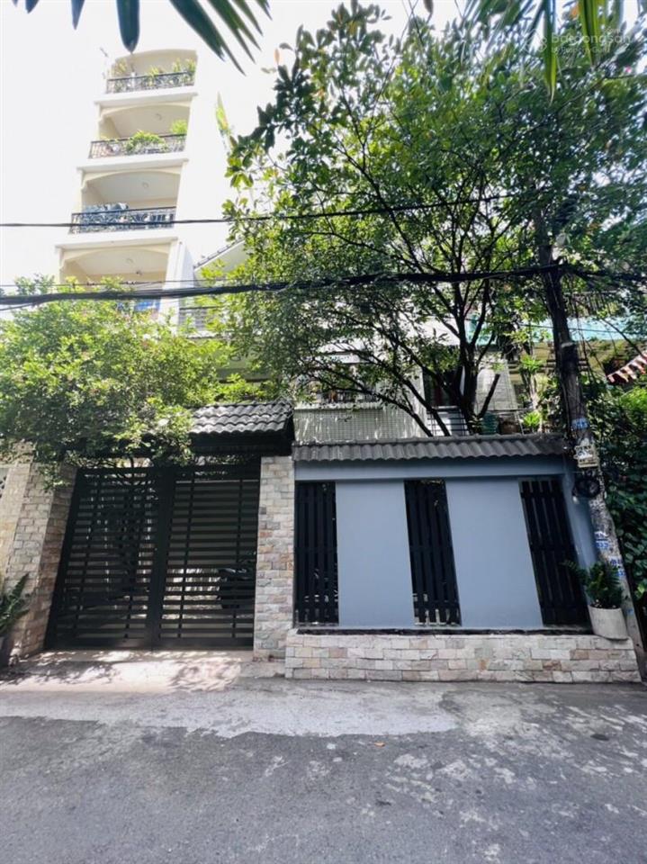 Tôi cần bán siêu biệt thự 80/37 đặng văn ngữ q. phú nhuận, dt 8x22m 3 tầng giá 35 tỷ  0909 441 ***