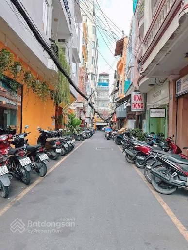Bán khuôn đất xây dựng hầm 7 tầng bến thành quận 1, dt 8x18m  dtcn 150m2 giá 45 tỷ  0909 441 ***