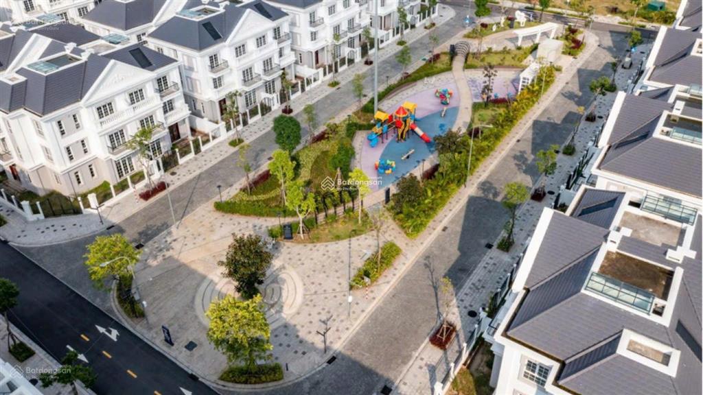 (chính thức) 10  15 tỷ hà nội oriental nên giữ tiền hay chuyển sang biệt thự tại gia lâm?