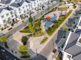 (chính thức) 10  15 tỷ hà nội oriental nên giữ tiền hay chuyển sang biệt thự tại gia lâm?