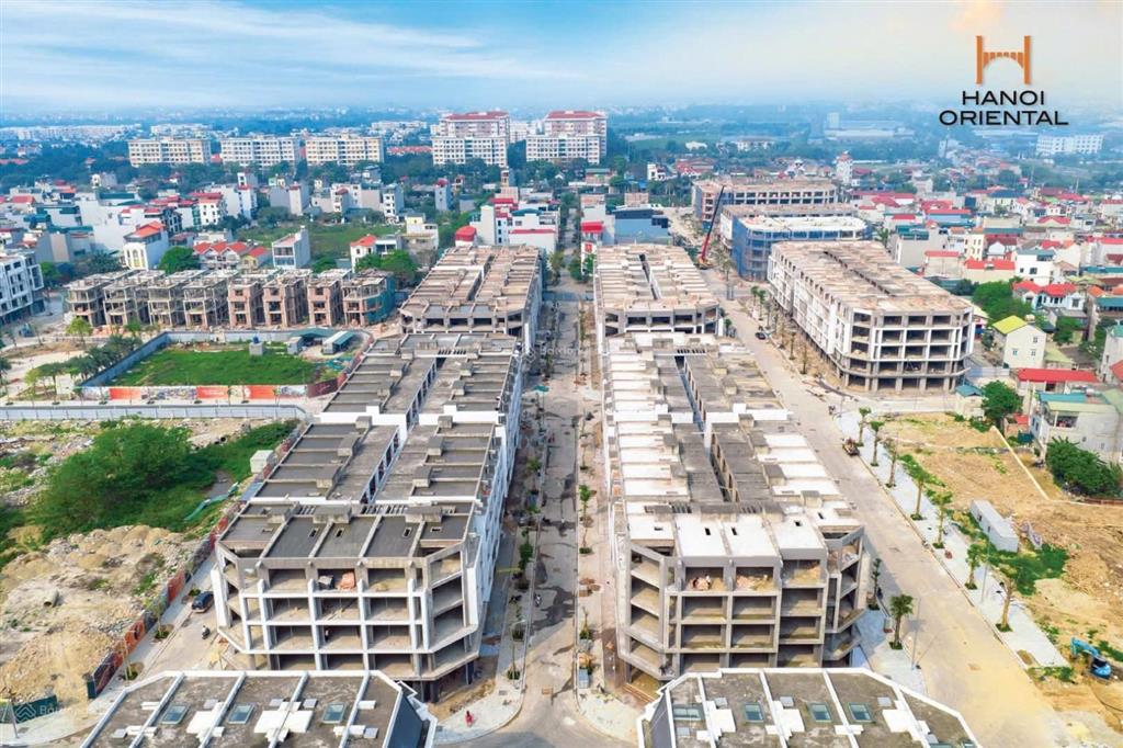 (chính thức) 10  15 tỷ hà nội oriental nên giữ tiền hay chuyển sang biệt thự tại gia lâm?