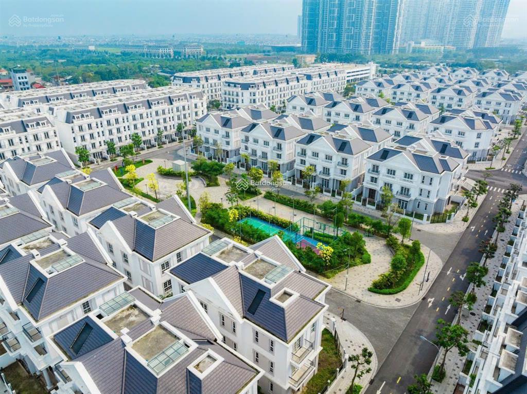 (chính thức) 10  15 tỷ hà nội oriental nên giữ tiền hay chuyển sang biệt thự tại gia lâm?