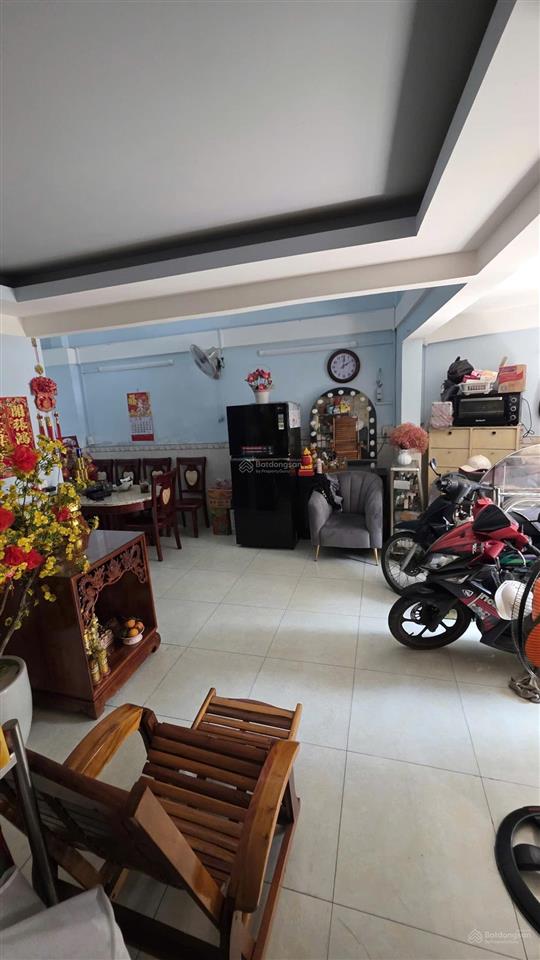 Bán nhà hẻm tỉnh lộ 10 gần chợ, kế bên khu tên lửa