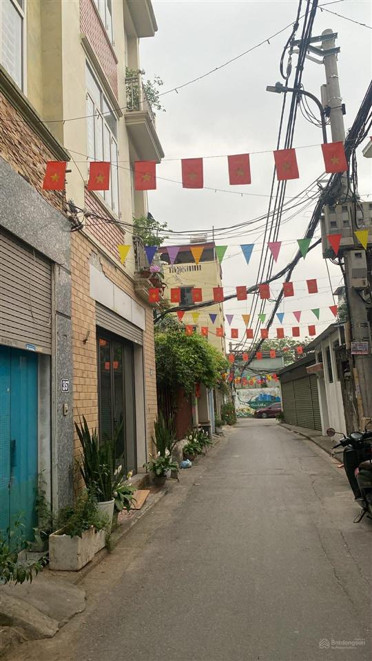 Chính chủ, bán nhà riêng 40m2 vuông vắn mặt tiền 4,65m ngô gia tự long biên hn