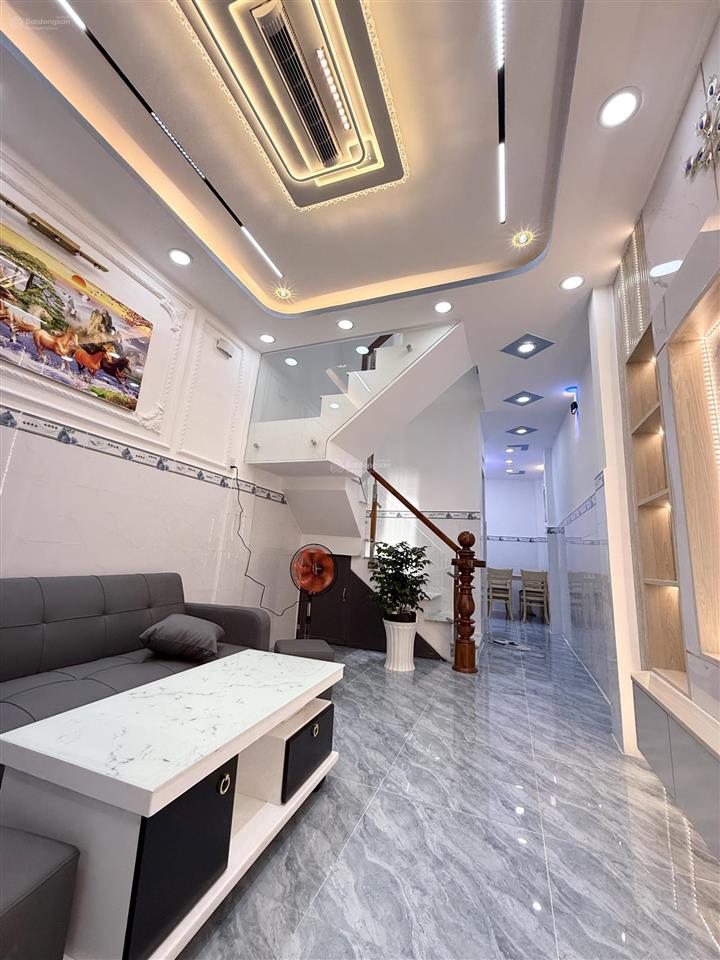 Quận 5 kế đh y dược, chợ rẫy 29m2 3 tầng, hẻm 3m thẳng trục.