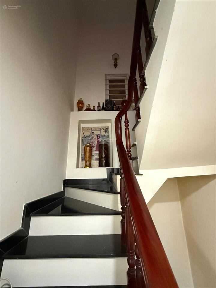 Tùng thiện vương quận 8, ngay cầu chà và sát q5  43m2 3 tầng hẻm 4m