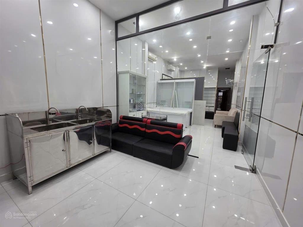 Mặt tiền điện biên phủ quận 10, dt 91m2/74  4 tầng kinh doanh đỉnh  lề 5m