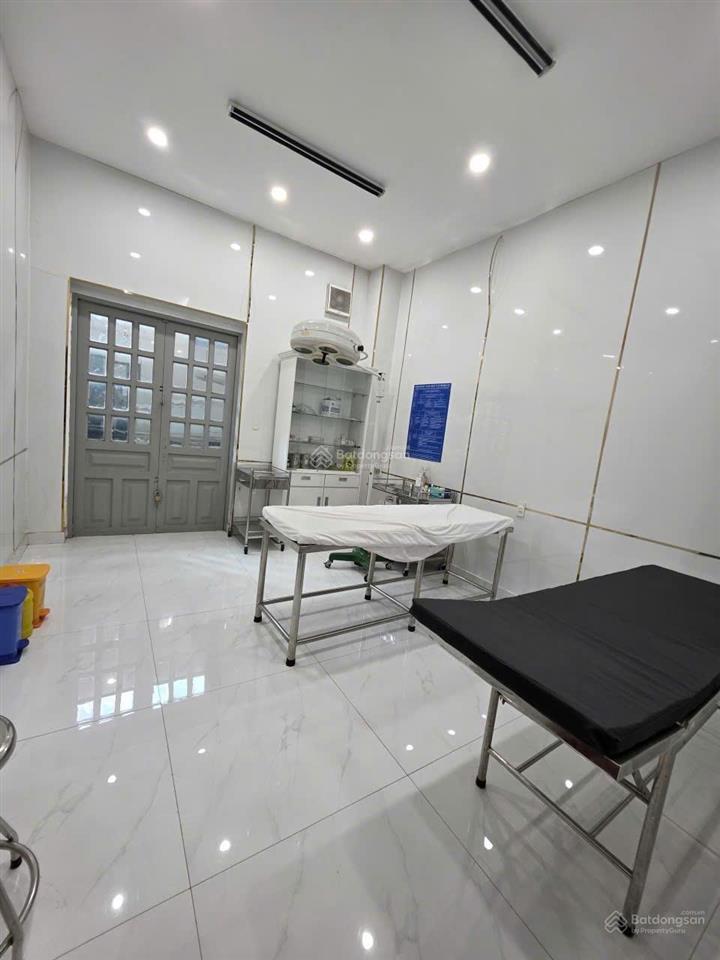 Mặt tiền điện biên phủ quận 10, dt 91m2/74  4 tầng kinh doanh đỉnh  lề 5m