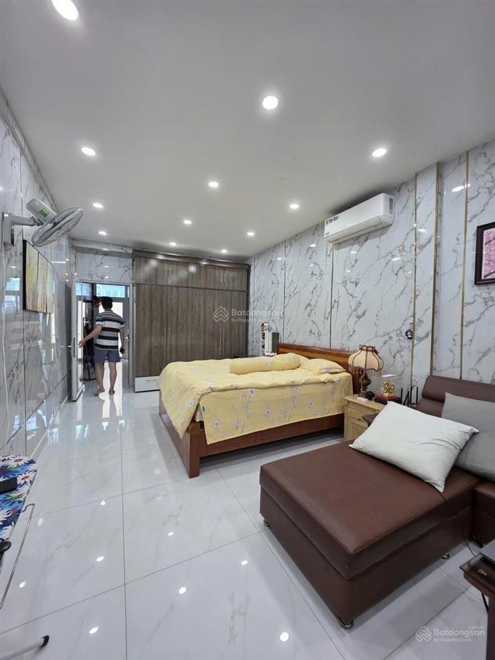 Mặt tiền điện biên phủ quận 10, dt 91m2/74  4 tầng kinh doanh đỉnh  lề 5m