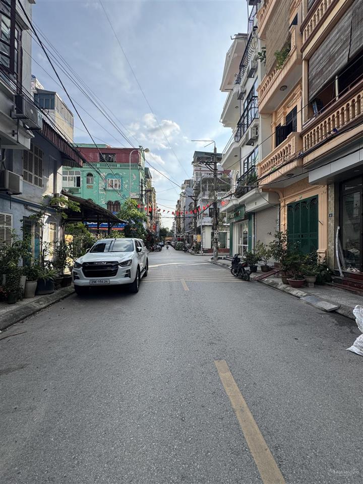 Góc bán nhà mìnhmặt phố lý thường kiệtngay tt hành chính hà đôngvị trí đẹpkinh doanh.0969 139 ***
