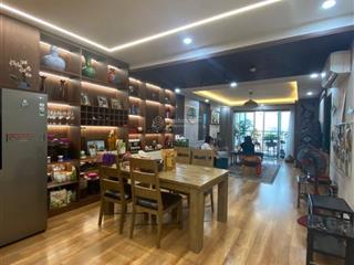 Hơn 9 tỷ  căn hộ 141m  3pn  hồ gươm  trục đẹp nhất toà  view vũ trọng khánh. cc 0969 139 ***