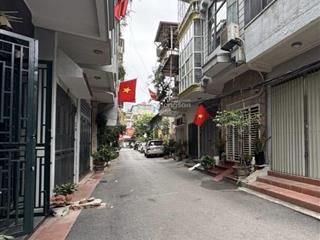 Nhỉnh 11 tỷ  lô góc  phố lương ngọc quyến  42m  phân lô oto tránh  kinh doanh. cc 0969 139 ***