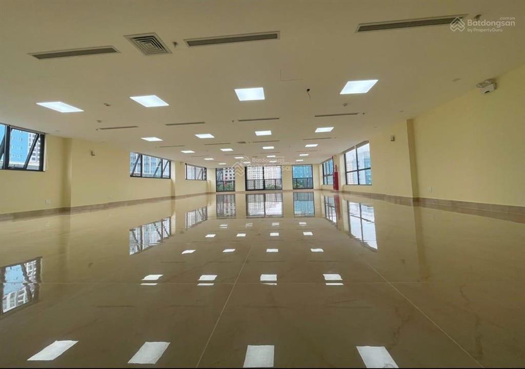 Bán tòa nhà văn phòng mặt phố quang trung hà đông
* vị trí đắc địa, kinh doanh sầm uất bậc nhất