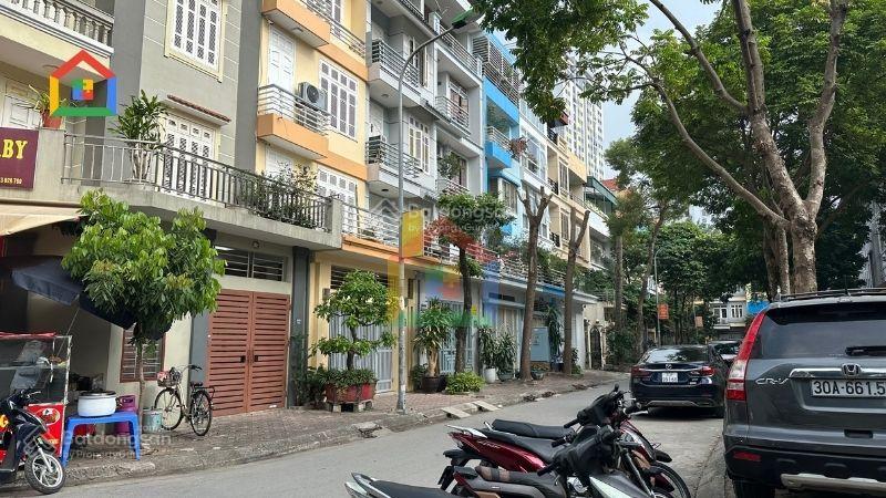 Phòng bán hàng kđt văn quán lk, tt, bt 75m2 vị trí đẹp  kd  giá đt chỉ 18 tỷ. cc 096913949