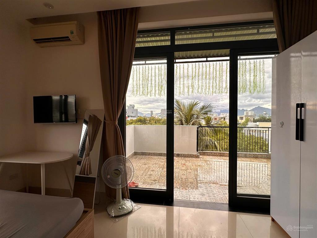 Bán tòa căn hộ lê văn thứ diện tích 116,8m², ngang 6m giá 14t