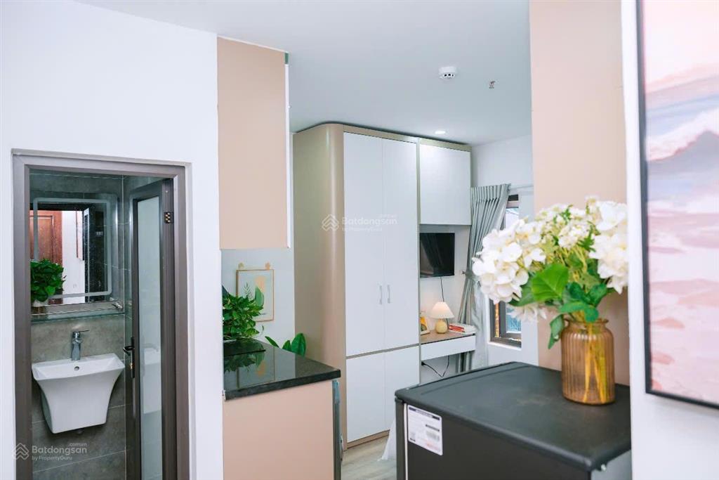 Cho thuê cc mini 1pn + 1wc tại 27 võng thị, q. tây hồ giá tốt 4 triệu vnd/th
