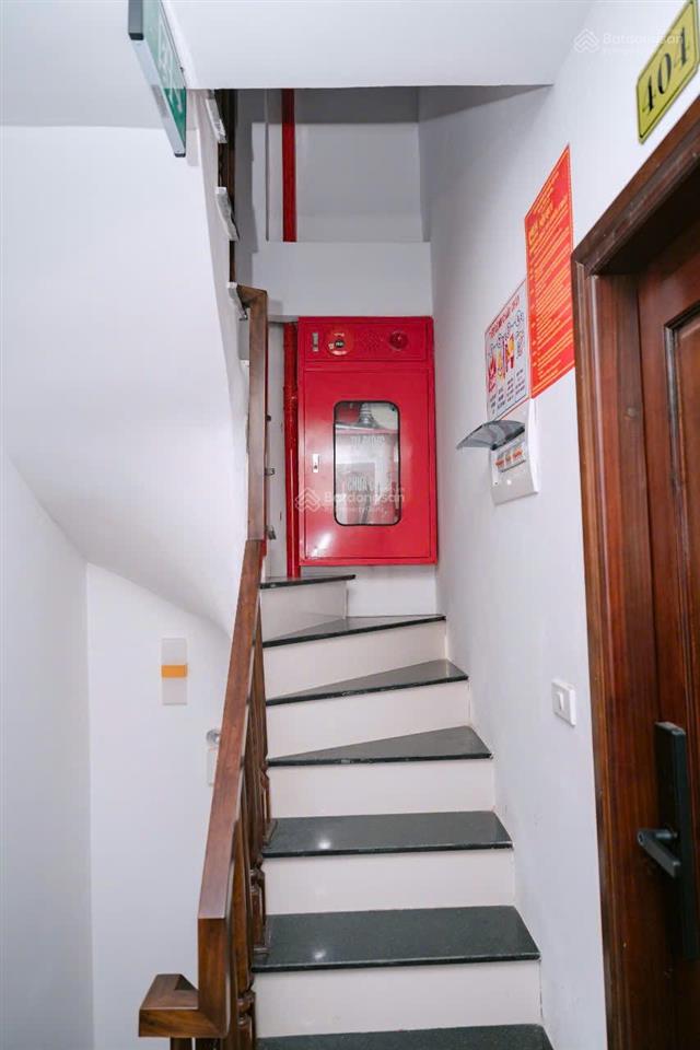 Cho thuê cc mini 1pn + 1wc tại 27 võng thị, q. tây hồ giá tốt 4 triệu vnd/th