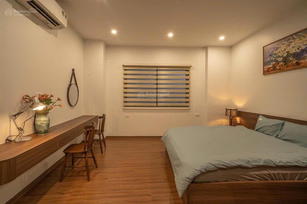 Bán toà chdv mặt phố vũ miên, tây hồ 130m2 x 8t, lô góc, view hồ tây, dòng tiền 150 triệu/th