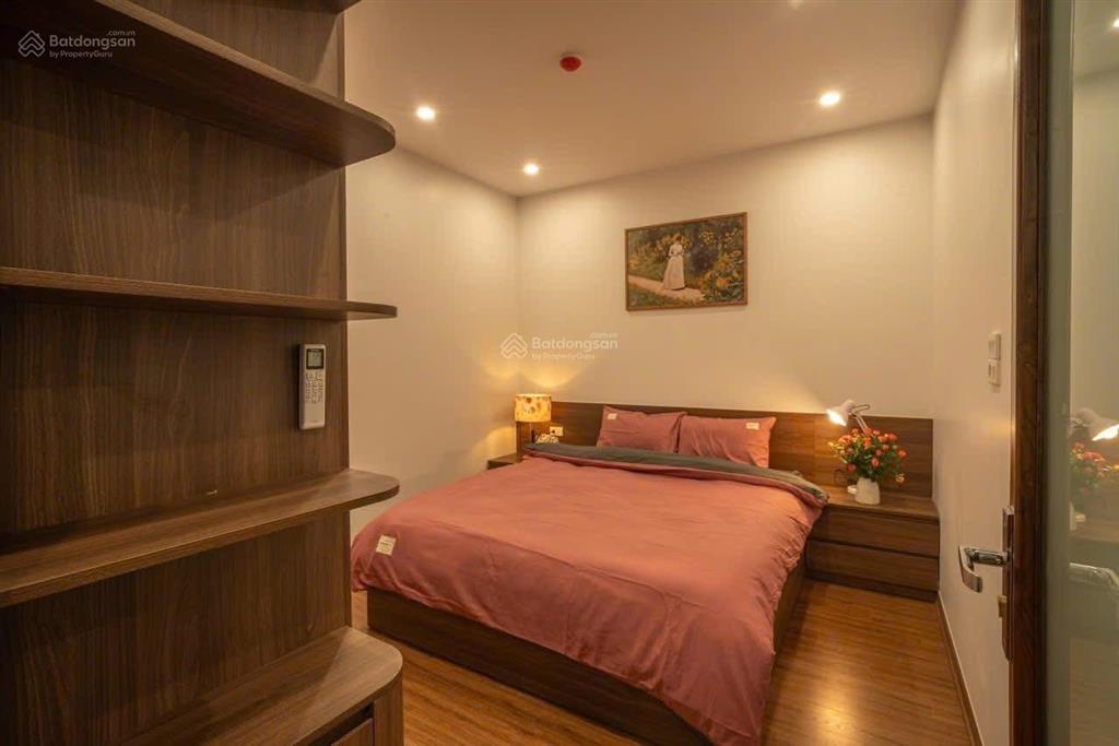 Bán toà chdv mặt phố vũ miên, tây hồ 130m2 x 8t, lô góc, view hồ tây, dòng tiền 150 triệu/th