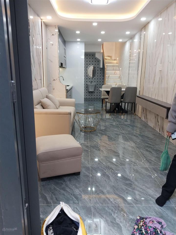 Nhà riêng tại phạm văn chiêu, 4,8 tỷ, 31m2, giá siêu hời, đẹp, nhiều tiện ích