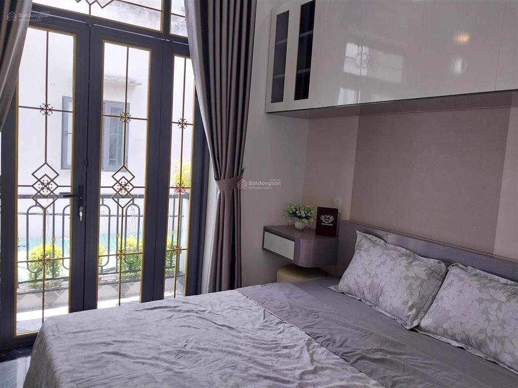 Bán nhà riêng tại trần thánh tông, 4,45 tỷ, 26 m2, 2pn, 2wc, tiện ích đầy đủ