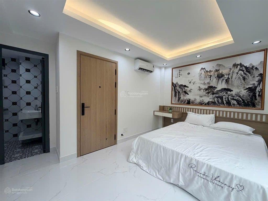 Hẻm xe hơi 60m2, ngang 7.6m bề thế, 4 tầng, đường lê quang định bình thạnh giá 9.9 tỷ tl