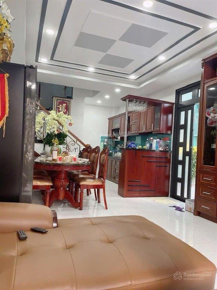 Căn góc 2 mặt hẻm xe hơi nguyễn thượng hiền phú nhuận  5 tầng  4.2mx10m vuông a4  cho thuê 35tr