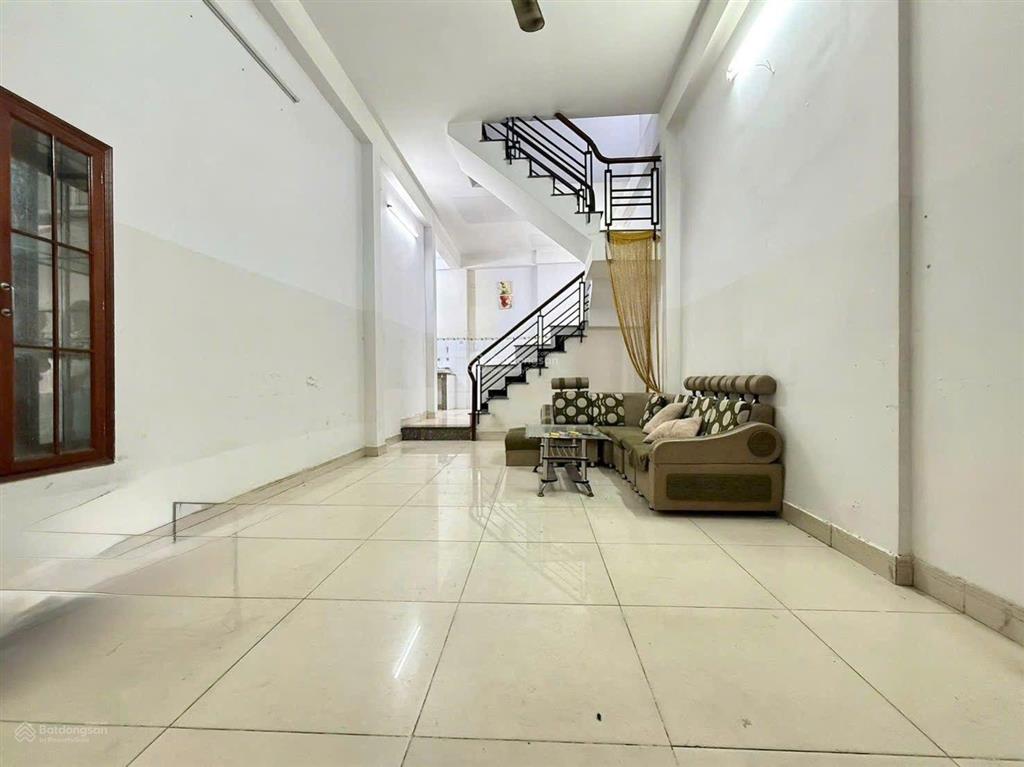 Nhà hẻm xe hơi đường phan văn trị bình thạnh, dt 46m2, sổ nở hậu, nhà sạch sẽ, dọn vào ở liền