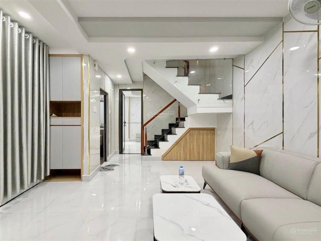Siêu phẩm khu vip đoàn thị điểm phú nhuận, 4 tầng, cn 45m², 5pn 5wc, nhà mới full nội thất, 8,x tỷ