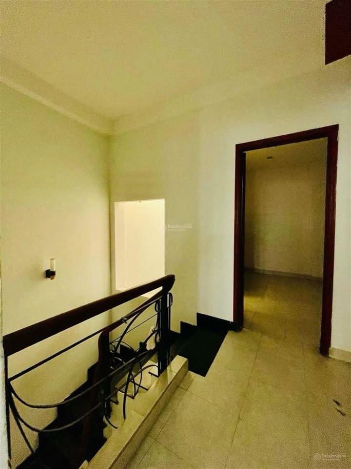 Hẻm xe hơi đường hoa sữa phú nhuận  3 tầng  60m2  hẻm thông  10 tỷ tl